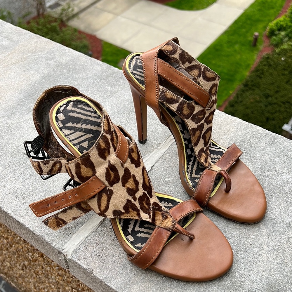 Shoes heels leopard Sam Edelman, size 8. Maybe 7.5. Used